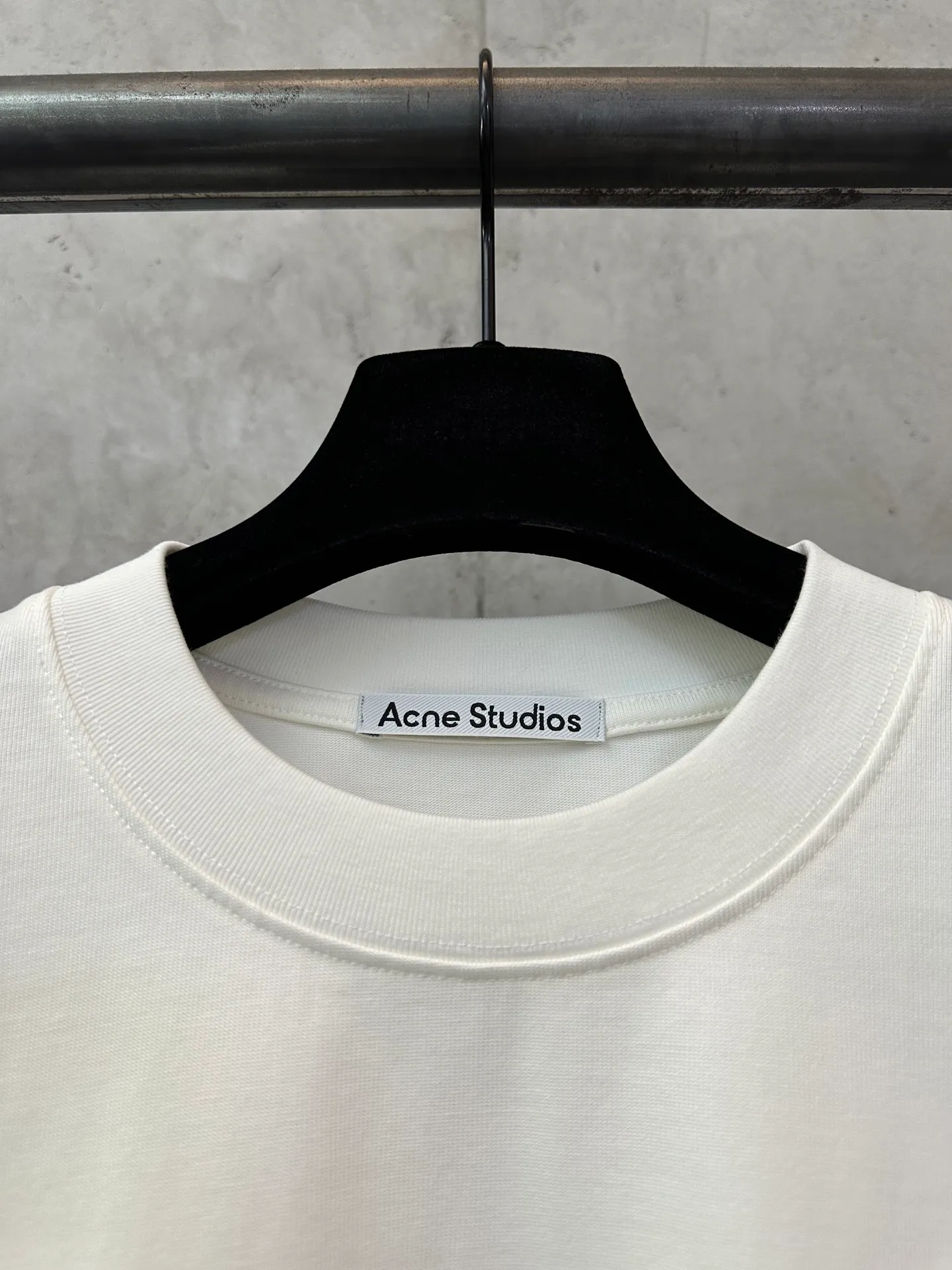 ￼ 140- g Acne studios FW 25 T 2*2 g Color Change Same Style Color: White Size: XS S M L XL